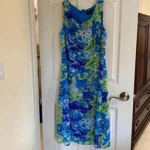 Size 8 sleeveless dress with lightweight jacket, blue and green floral